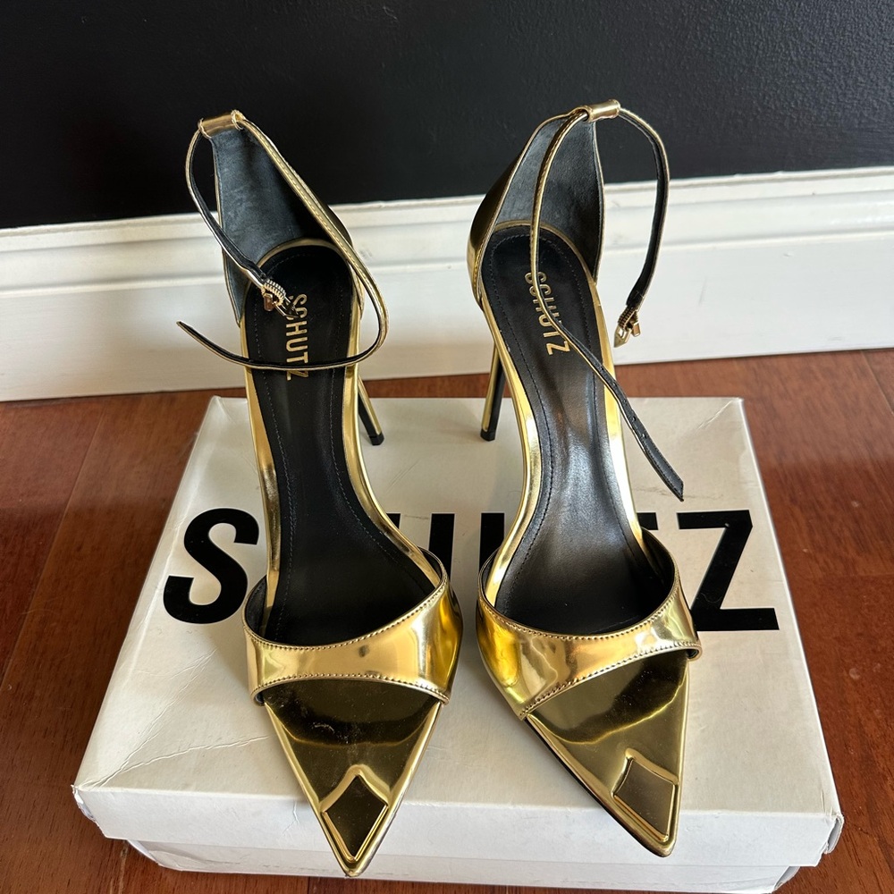 SCHUTZ Gold Metallic Heels with Ankle Strap